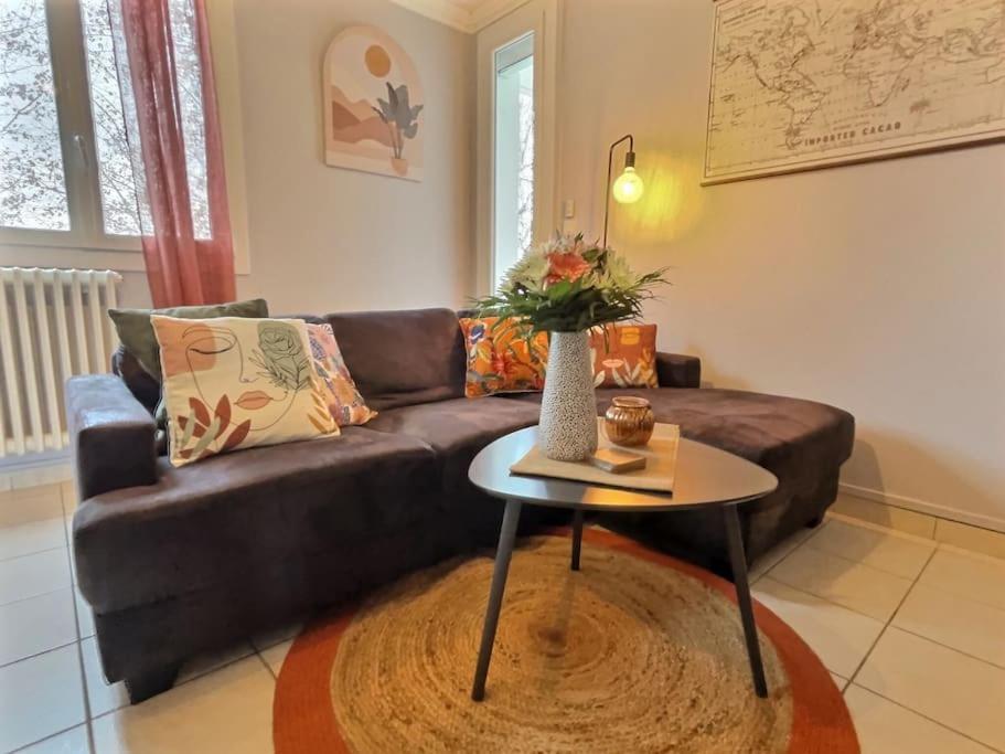 Le Patio - Parking Gratuit Apartment Valence  Bagian luar foto