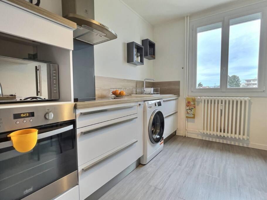 Le Patio - Parking Gratuit Apartment Valence  Bagian luar foto